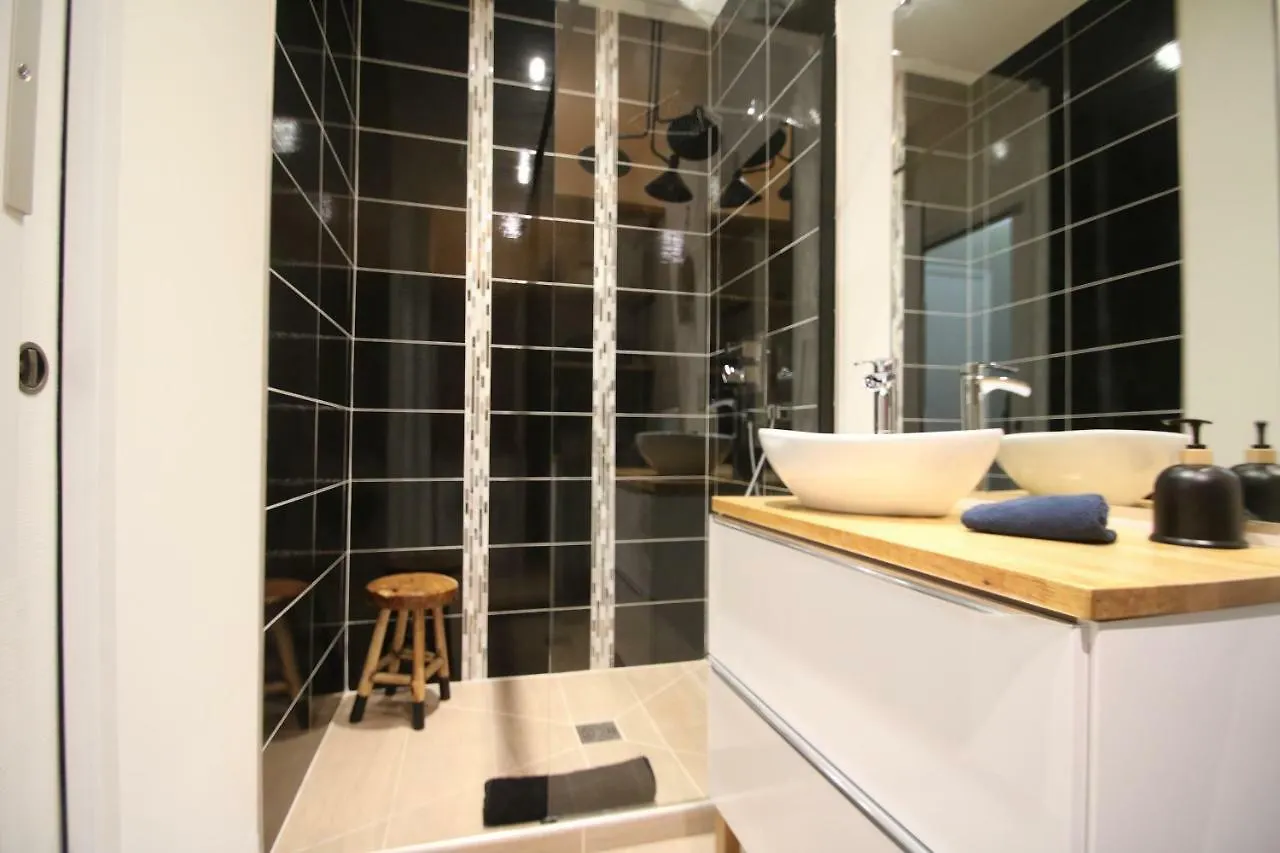 Wavebnb All Confort, Central, Parking Nice Apartment